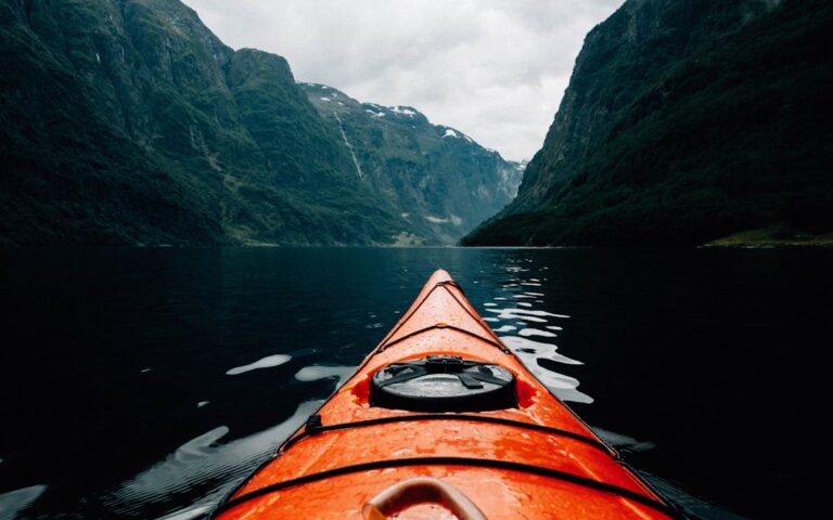 Vannsport: En Guide til Norske Vannaktiviteter