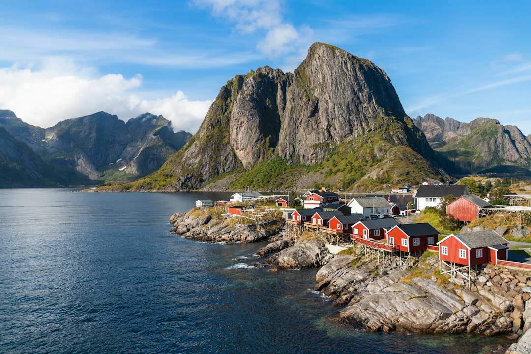 Vandrerhjem: En Guide til Rimelig og Bærekraftig Overnatting i Norge